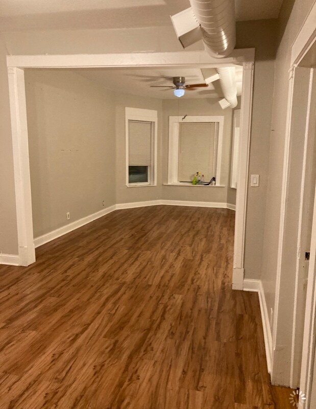 Building Photo - 3336 W Chicago Ave