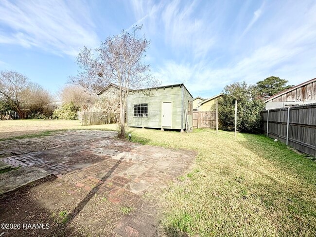 Building Photo - 1110 W Congress St