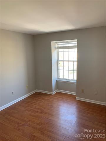 Building Photo - 1649 Arlyn Cir