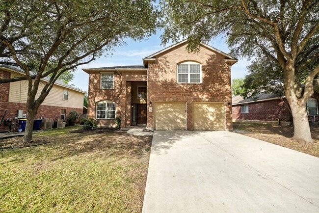 Building Photo - Beautiful Rental now available in Thistle Creek (Schertz) - 5 Bedrooms! Realtor Commission: $750