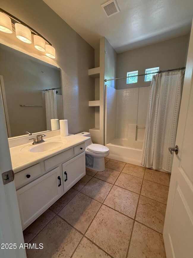 Building Photo - 9065 E Gary Rd