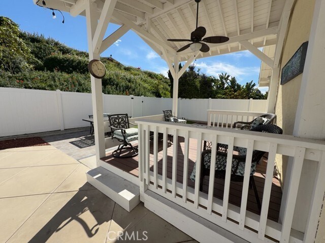 Building Photo - 28482 La Noche