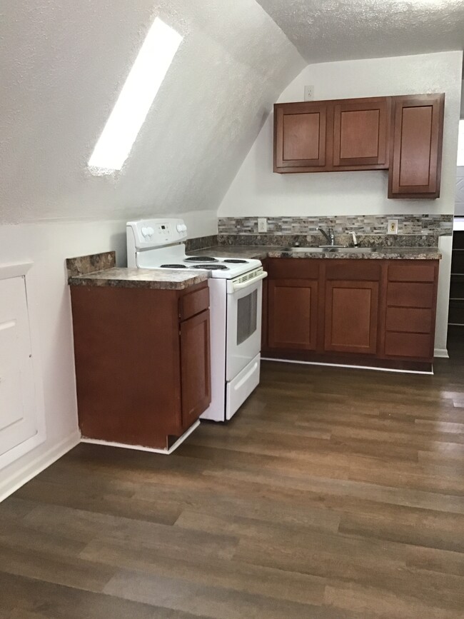 Kitchen - 3 Rocky Ln