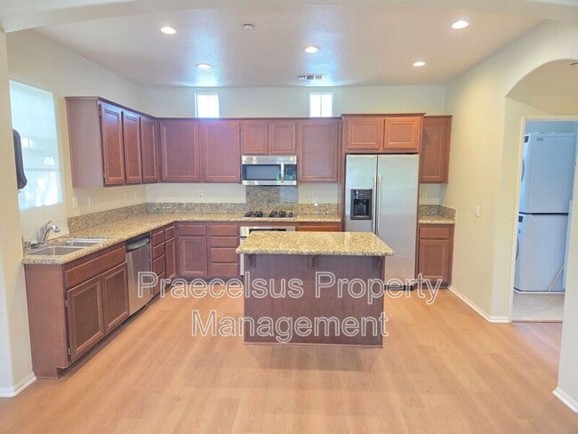 Building Photo - 1663 Claret Cup Dr