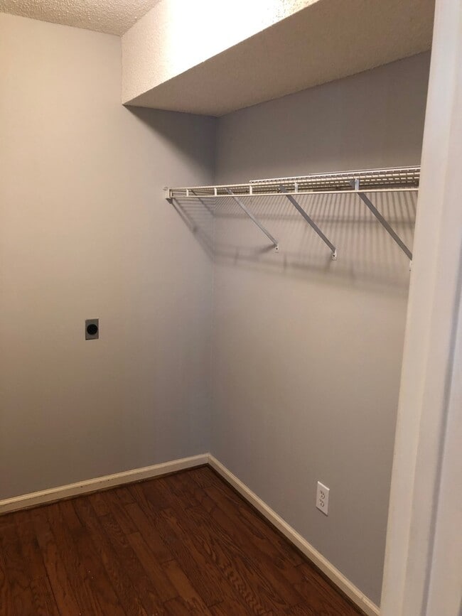Building Photo - 368 Cobblestone Way