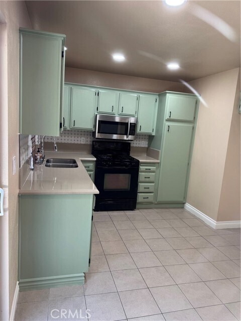 Building Photo - 7325 Belpine Pl