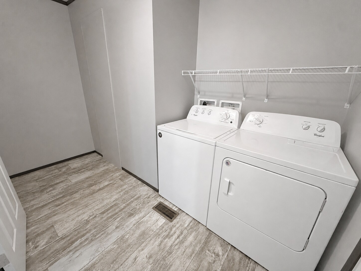 Building Photo - 11791 Cascade Cir