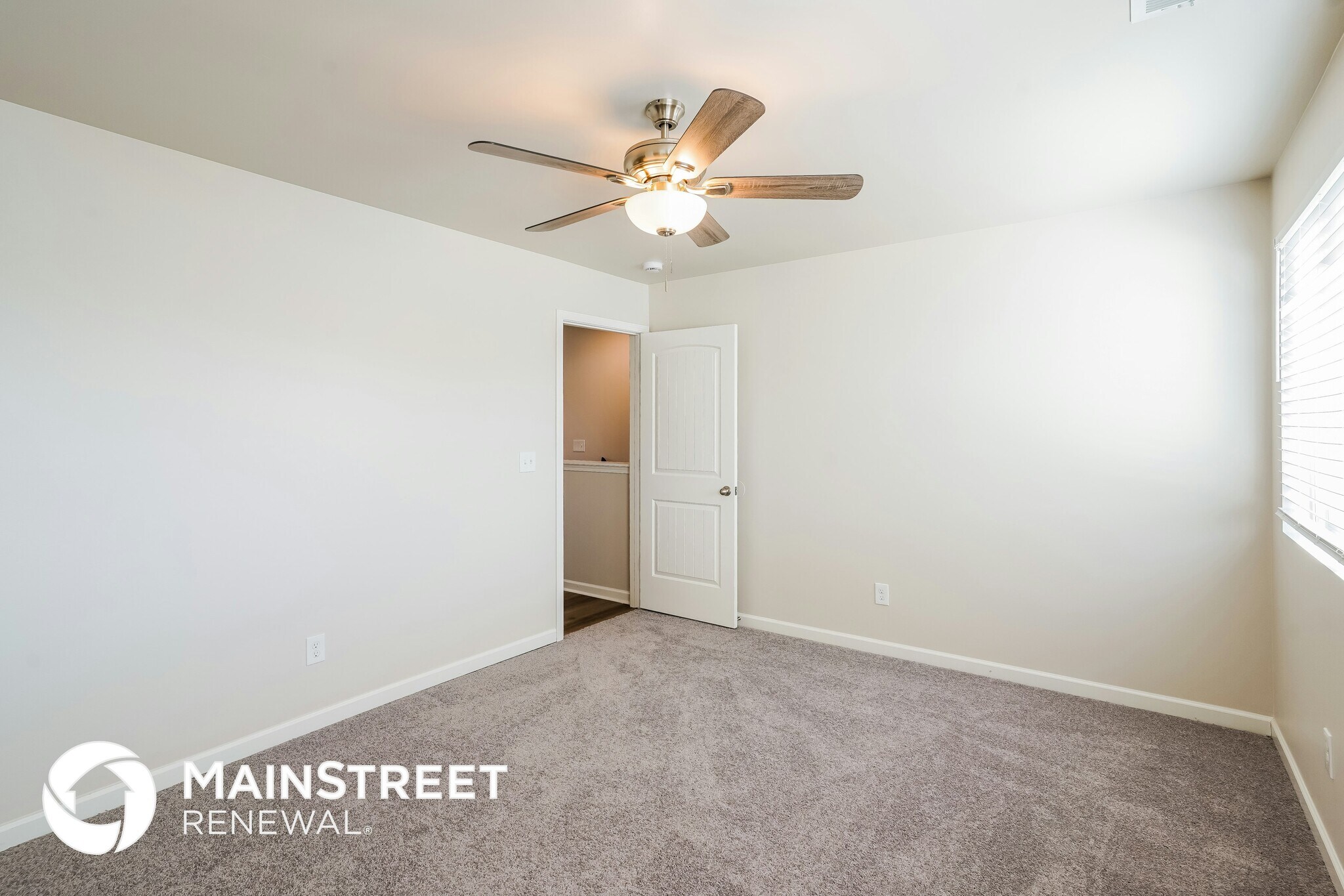 Building Photo - 1080 Pepper Stone Dr