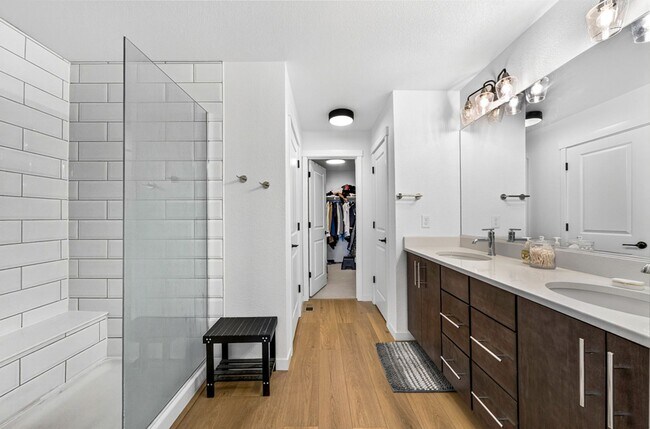 Building Photo - Wonderful Home