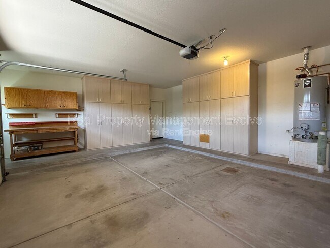 Building Photo - 3038 W Trapanotto Rd