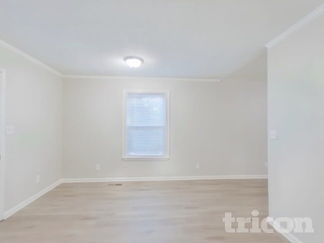 Building Photo - 6273 Branch Hill Cir