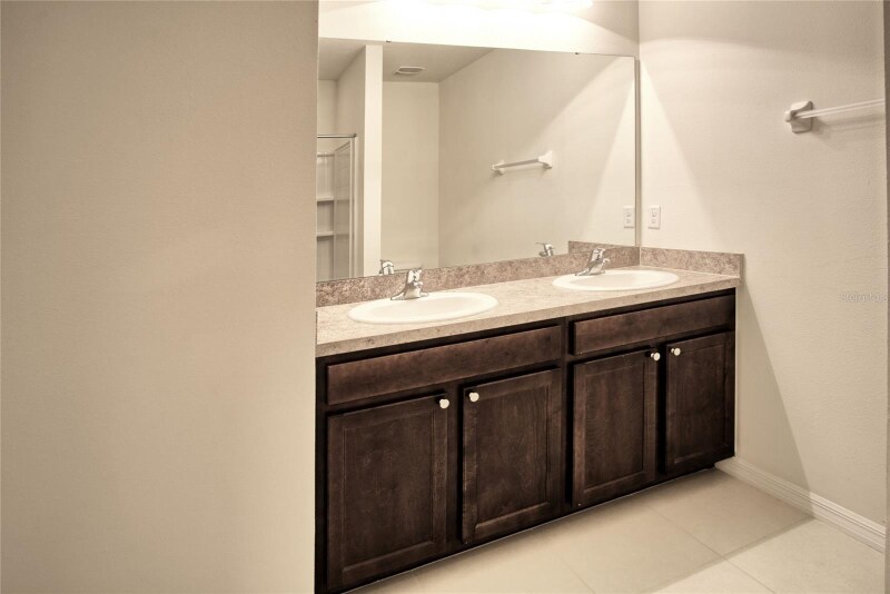 Building Photo - 117 Lacewing Pl