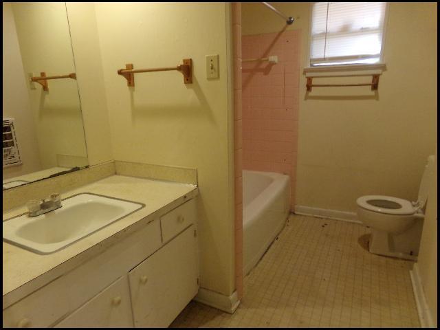 Building Photo - 6609 Verbena Dr