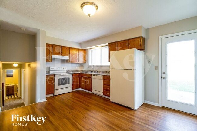 Building Photo - 1294 Anthony Ln