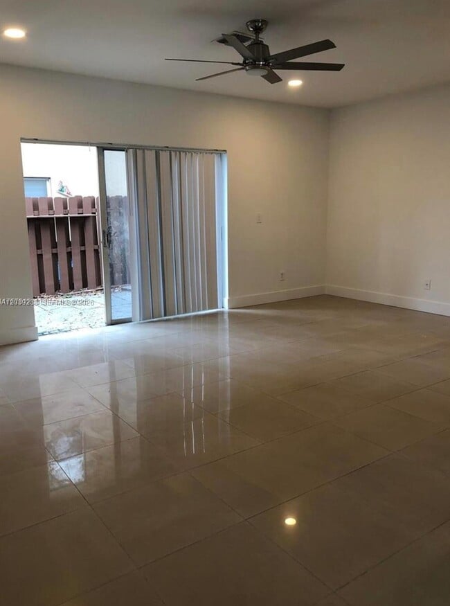 Building Photo - 16231 Emerald Cove Rd