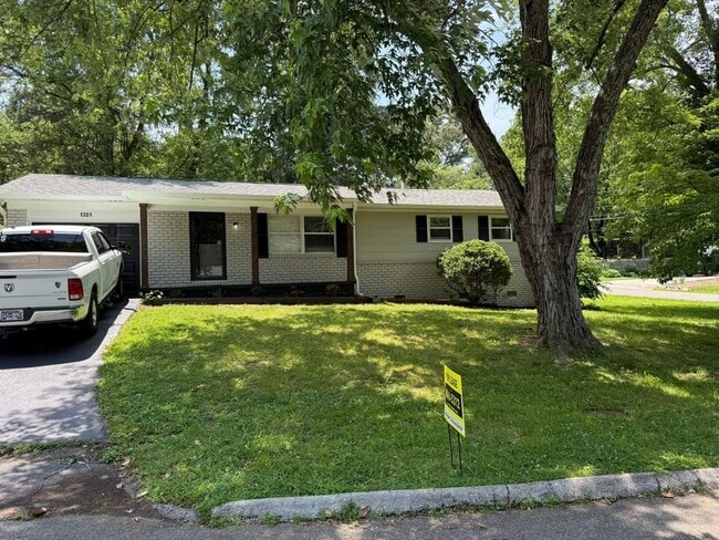 Primary Photo - Renovated Rocky Hill Home