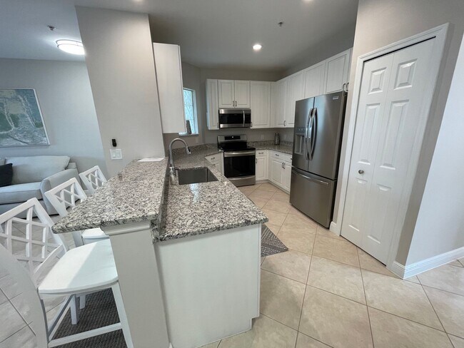 Building Photo - 1325 Sweetwater Cove