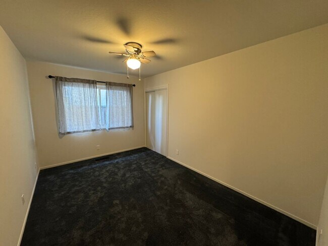 Building Photo - Beautifully Updated 3-Bedroom Home – First...