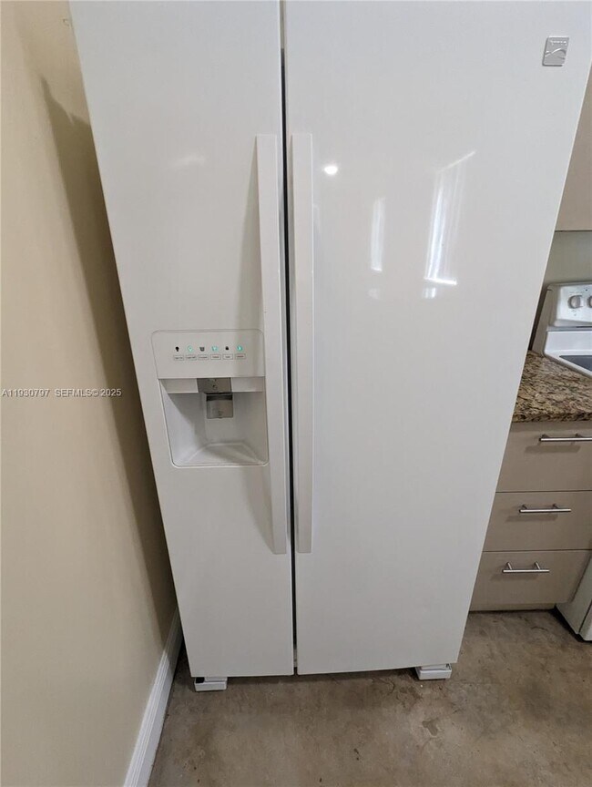 Building Photo - 10214 SW 175th St