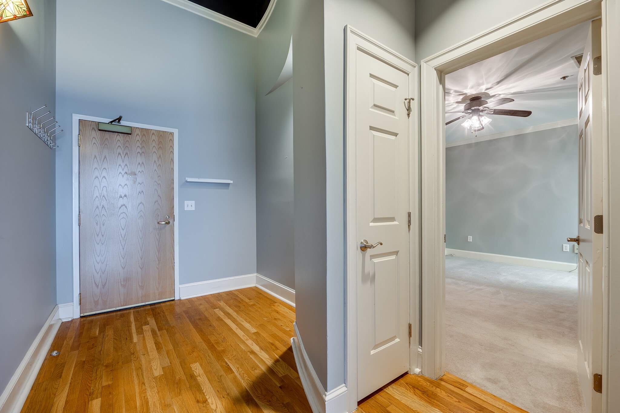 Building Photo - 127 N Tryon St