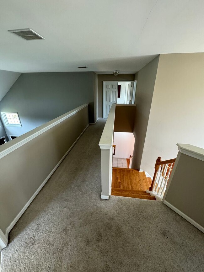 Building Photo - PARKLAND SCHOOLS- FOUR BEDROOM HOUSE compl...