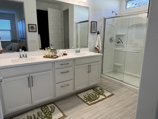 Primary Bath with Walk in Shower and Double Vanity - 8908 W Oregon Ave
