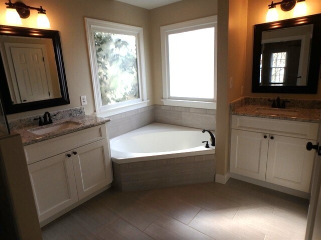 Building Photo - 901 Birkdale Dr