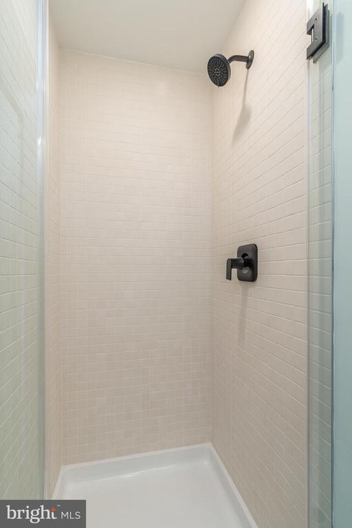 Building Photo - 2721 N Howard St