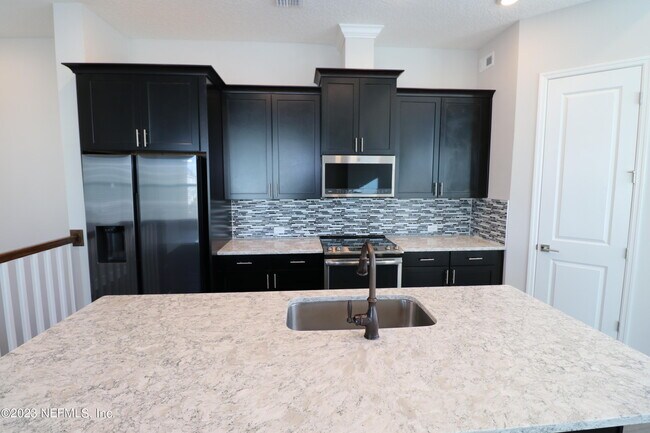 Building Photo - 11480 Gully Ct
