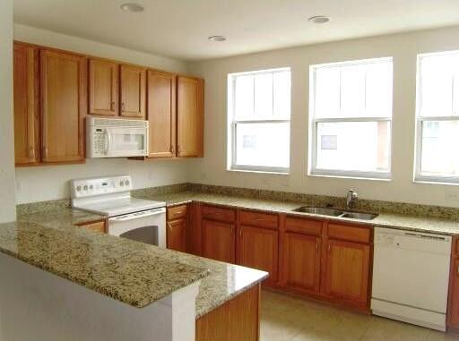 Building Photo - 883 Millbrae Ct