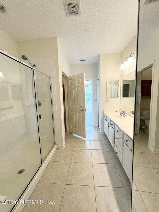 Building Photo - 6600 White Blossom Cir
