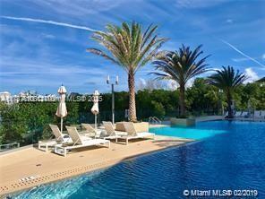 Building Photo - 16385 Biscayne Blvd