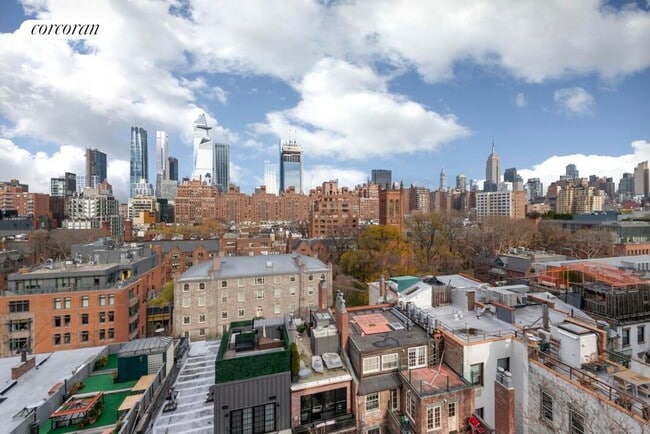 Building Photo - 445 W 19th St