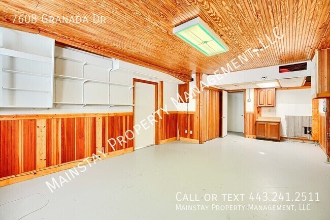 Building Photo - 7608 Granada Dr