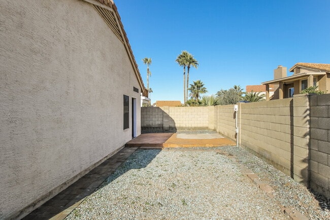 Building Photo - 19415 N 77th Ave