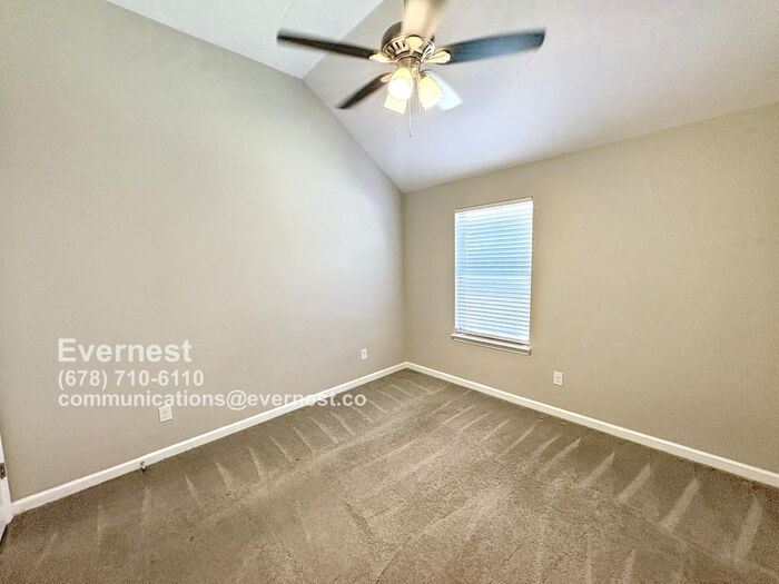 Building Photo - 3177 Alhambra Cir