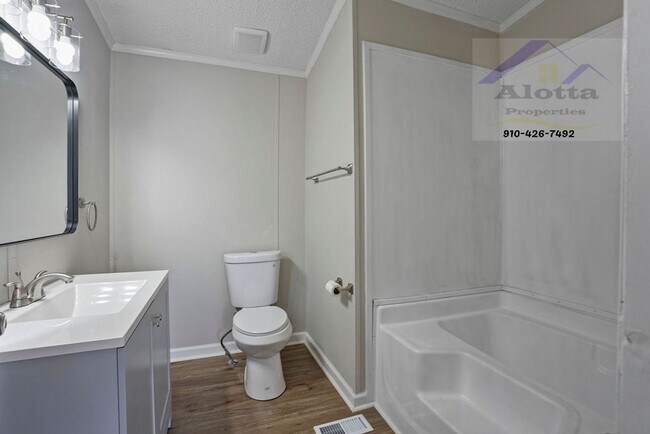 Building Photo - 2407 O'Hara Dr