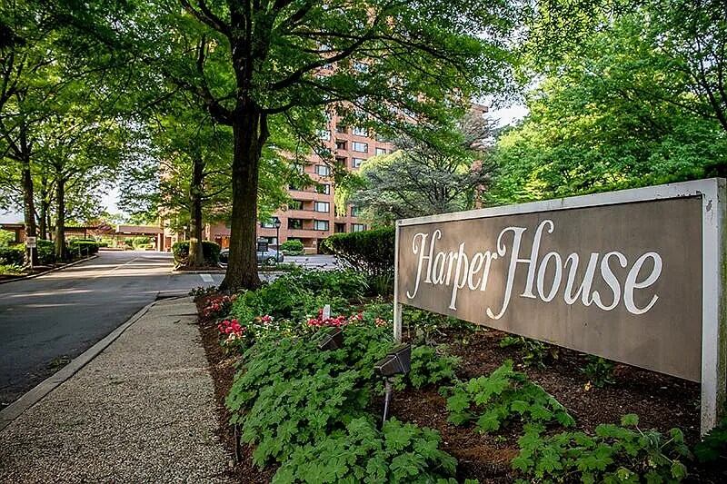 Primary Photo - 111 Hamlet Hill Rd