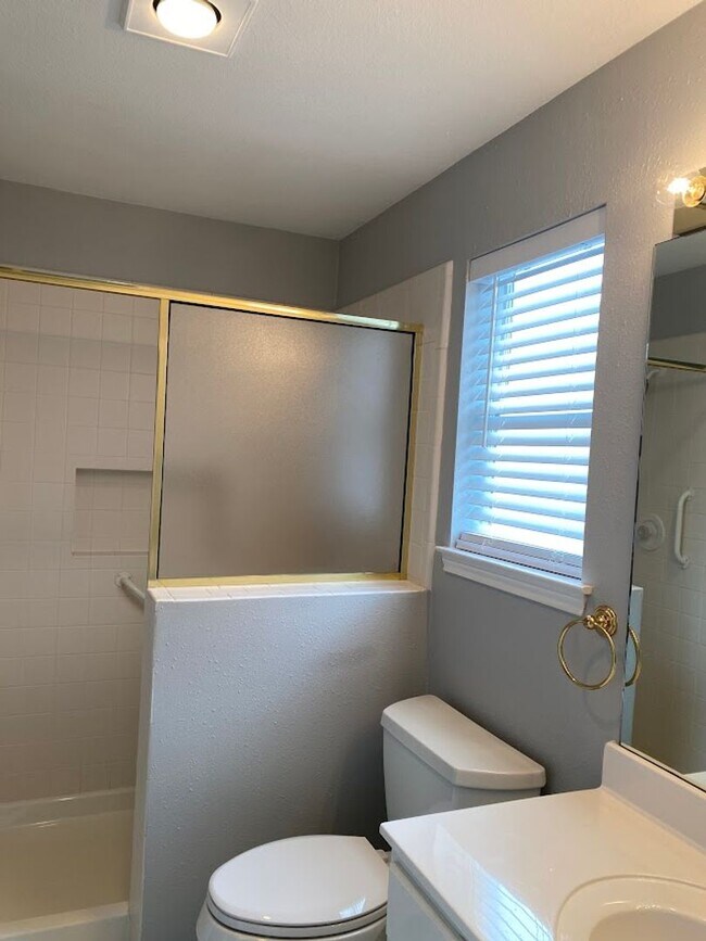 Building Photo - 13515 Demeter