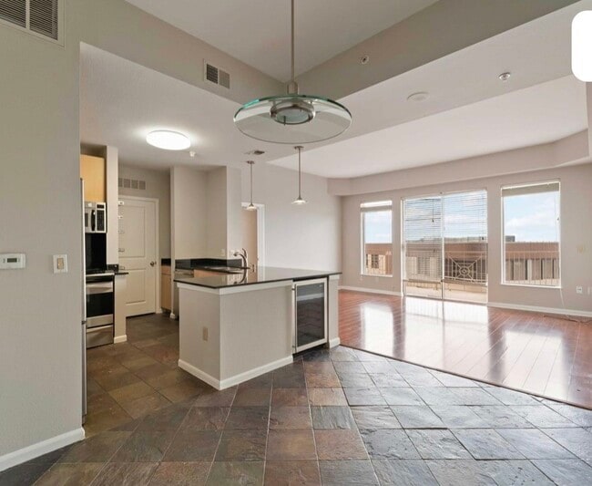 Building Photo - 3505 Sage Rd