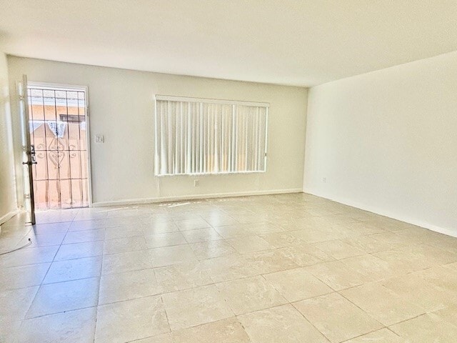 Building Photo - 17381 Jacquelyn Ln