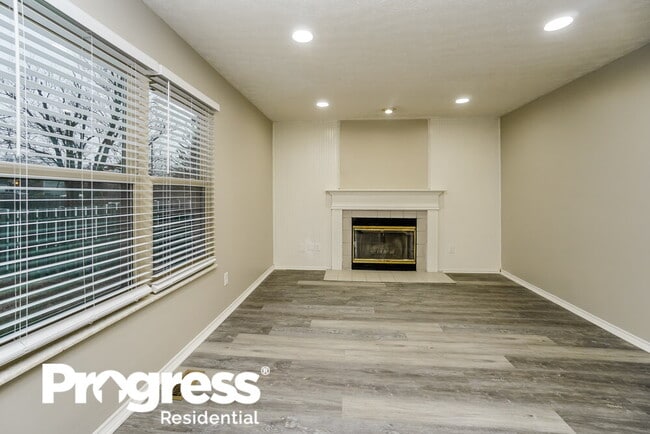 Building Photo - 5125 Renmill Dr