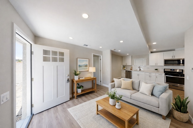 Building Photo - 3BD/1BA on 63rd! (Lease out, pending signatures. Check back in a few days!)