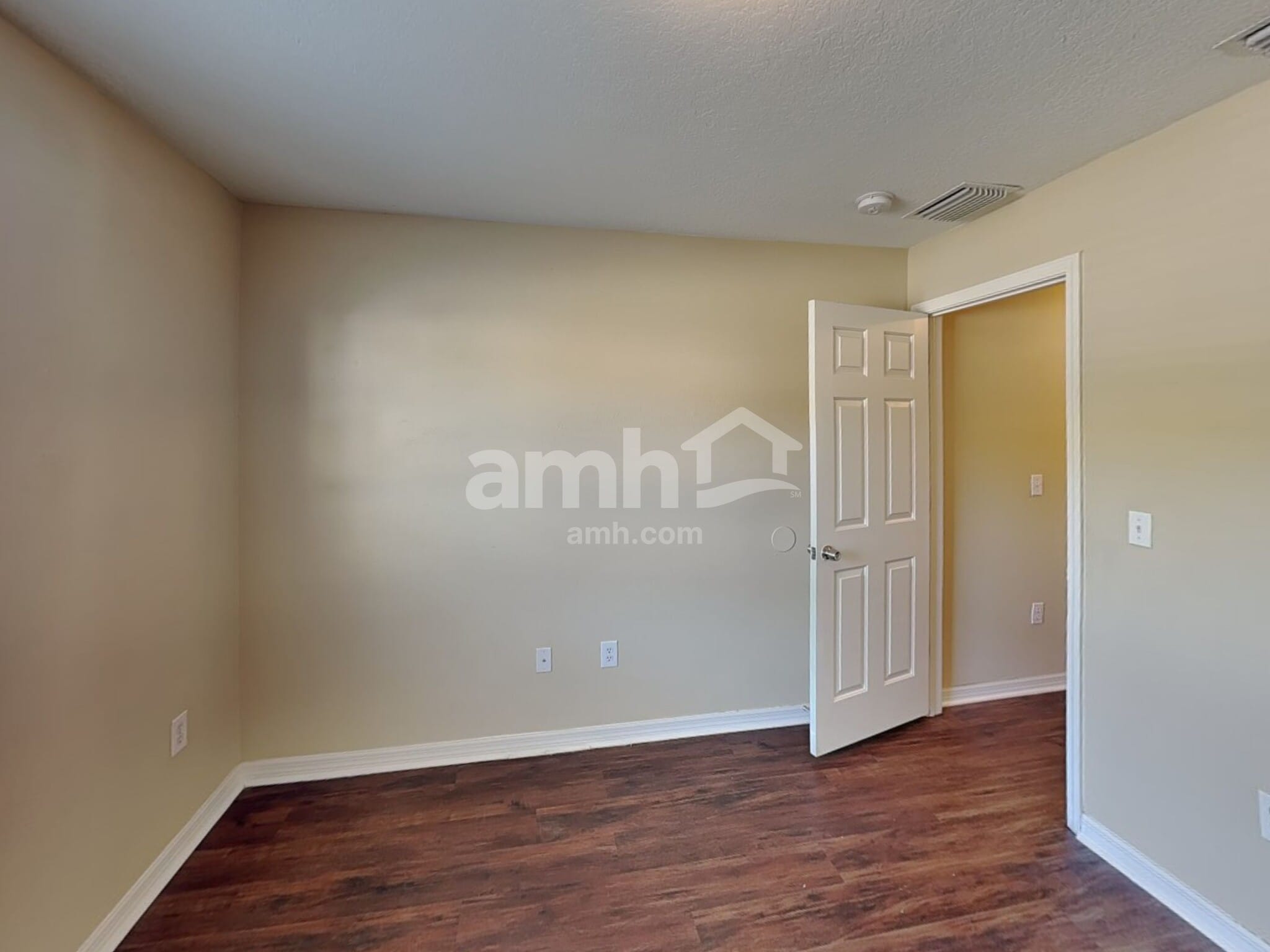 Building Photo - 12042 Butler Woods Cir