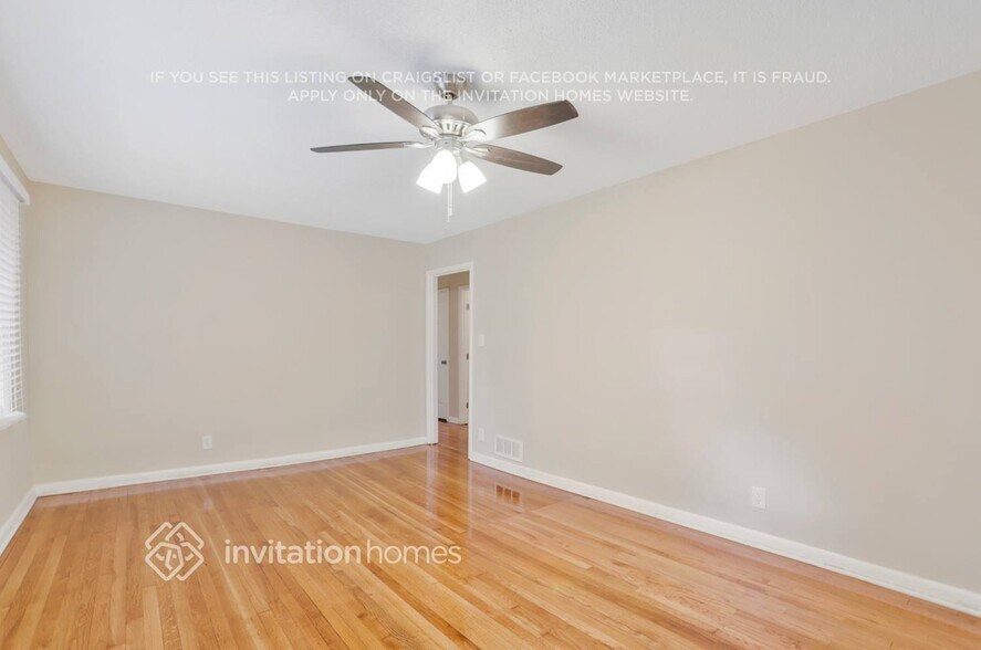 Building Photo - 317 Bromack Dr SE