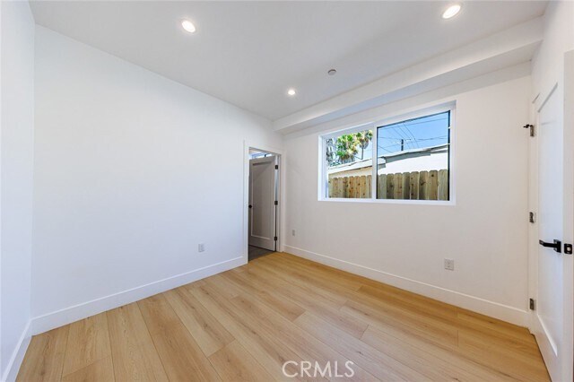 Building Photo - 1261 S Longwood Ave