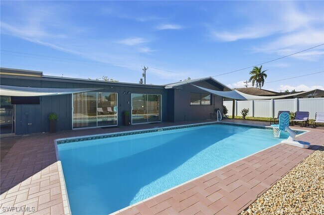 Building Photo - 4044 Country Club Blvd