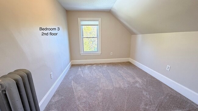 Building Photo - 391 Commercial St