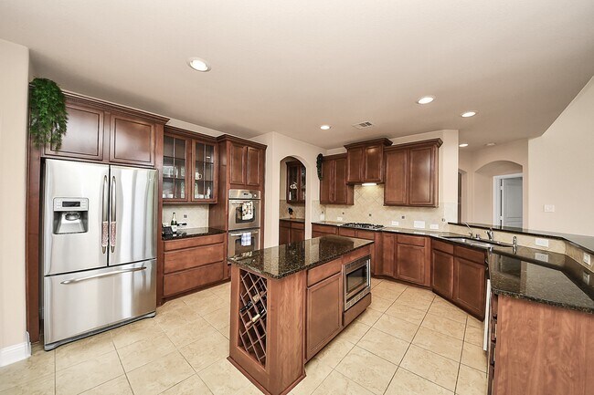 Building Photo - 22719 Shieldhall Ln