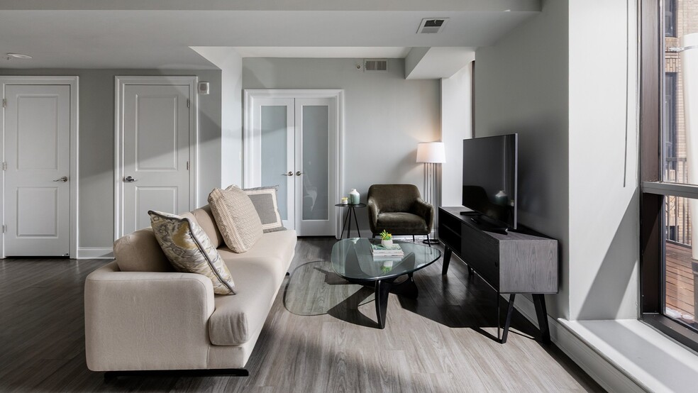 Building Photo - The Pepper Building